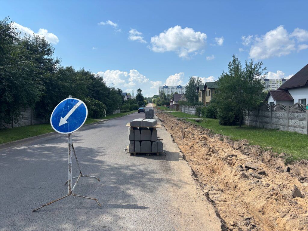 В Сенице обновляют пешеходные связи