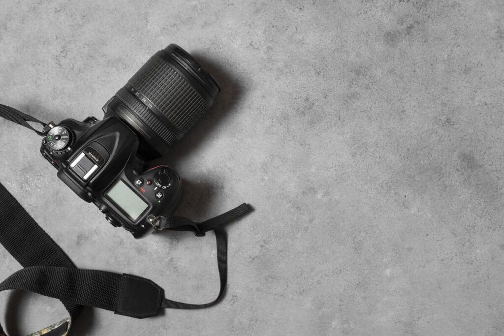 В Хатежино начали обучать съемке на телефон и фотоаппарат