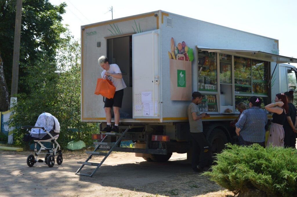 В Беларуси меняются нормы для сфер торговли, общепита, бытового обслуживания на селе
