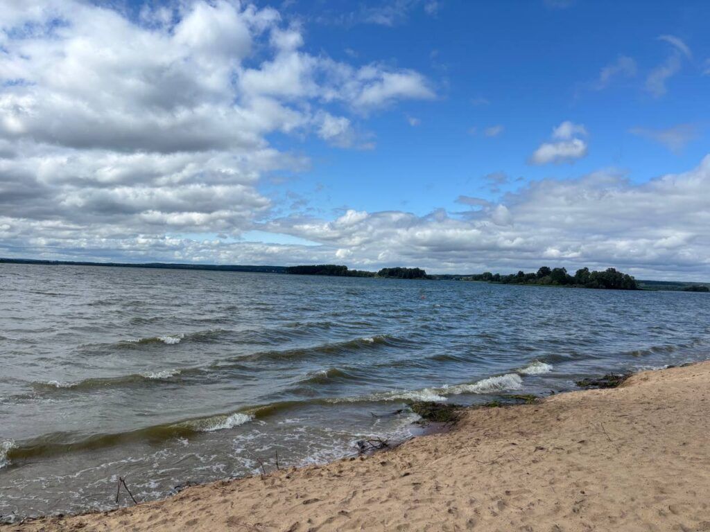 Из-за жары вода в водоемах прогрелась до +26°C