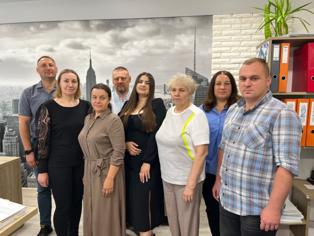 Не просто работать, а жить. В «ПМК-42» нашли формулу женского счастья