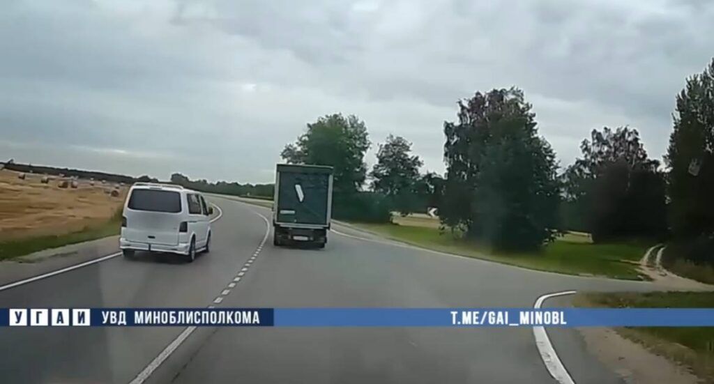 Водители попали под административку за маневры возле Боровлян и Мачулищ