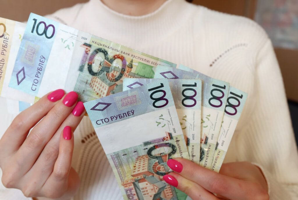 В Беларуси с сентября вырастут пенсии