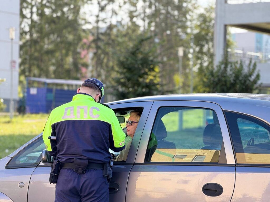 Под Минском ГАИ отслеживает свет фар автомобилей